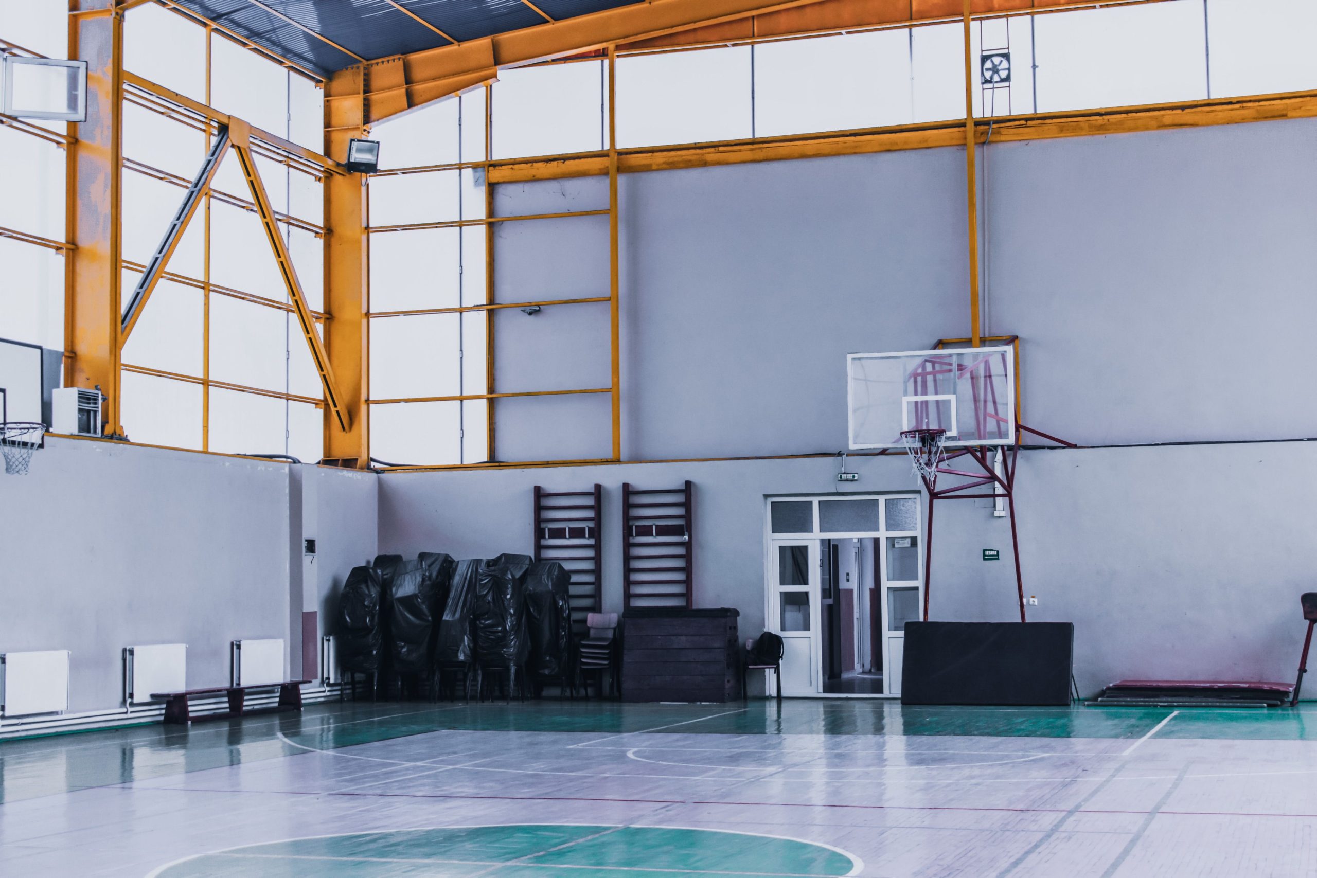 Pulizie palestre: come garantire un ambiente igienizzato per lo sport